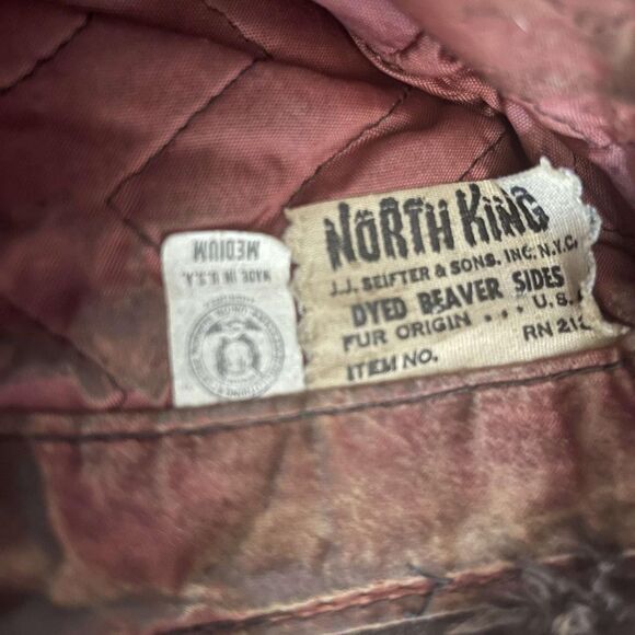 Women's Brown and Red Hat - Picture 5 of 5